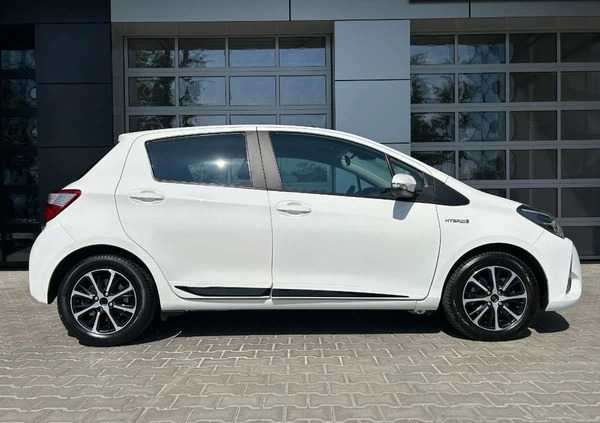 Toyota Yaris cena 59900 przebieg: 79497, rok produkcji 2018 z Głubczyce małe 436